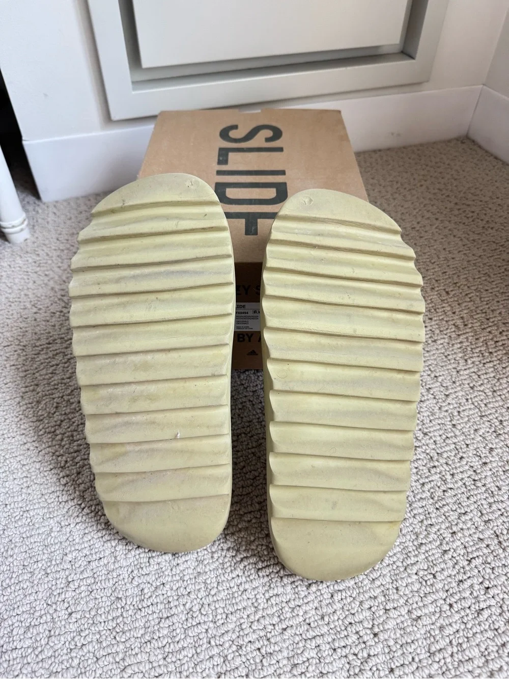 Adidas Yeezy Slide